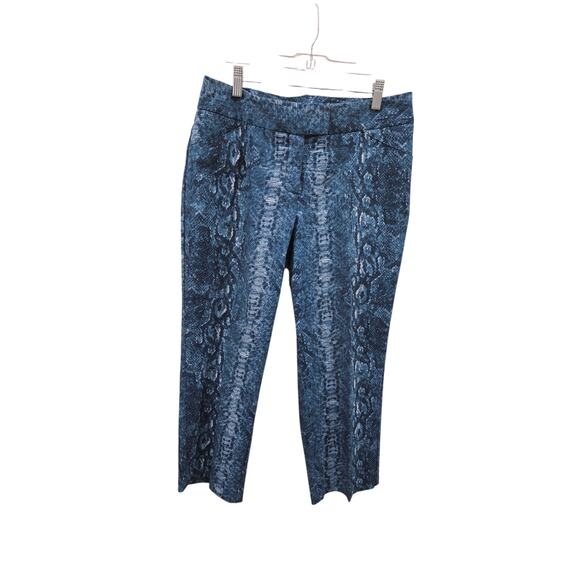 Larry Levine Women's Blue Snake Print Capri Pants Size 10 - Picture 2 of 6